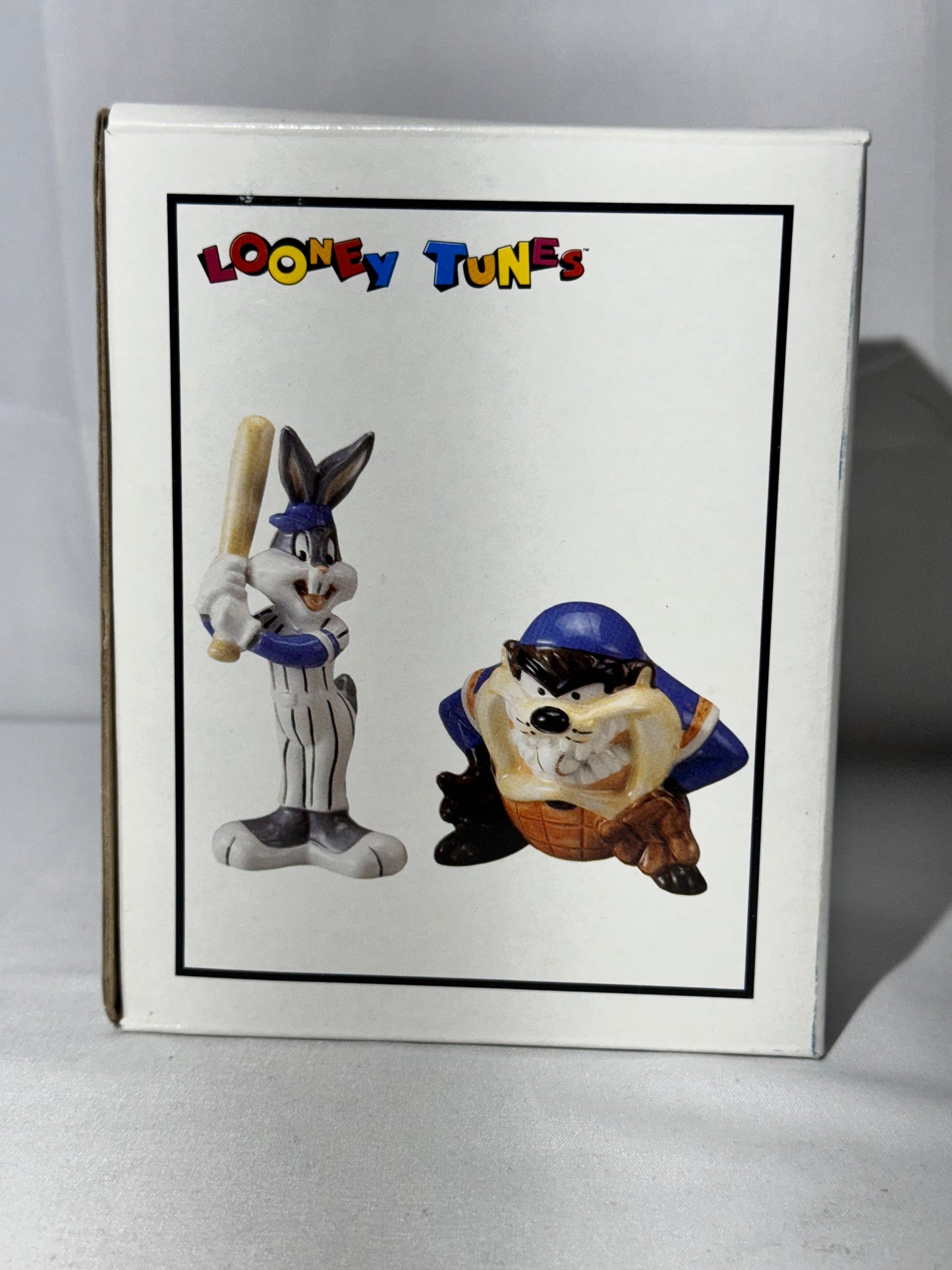 Bugs Bunny & Taz - Salt and Pepper- Baseball- Warner Brothers- Looney Tunes- original box- item number 6206