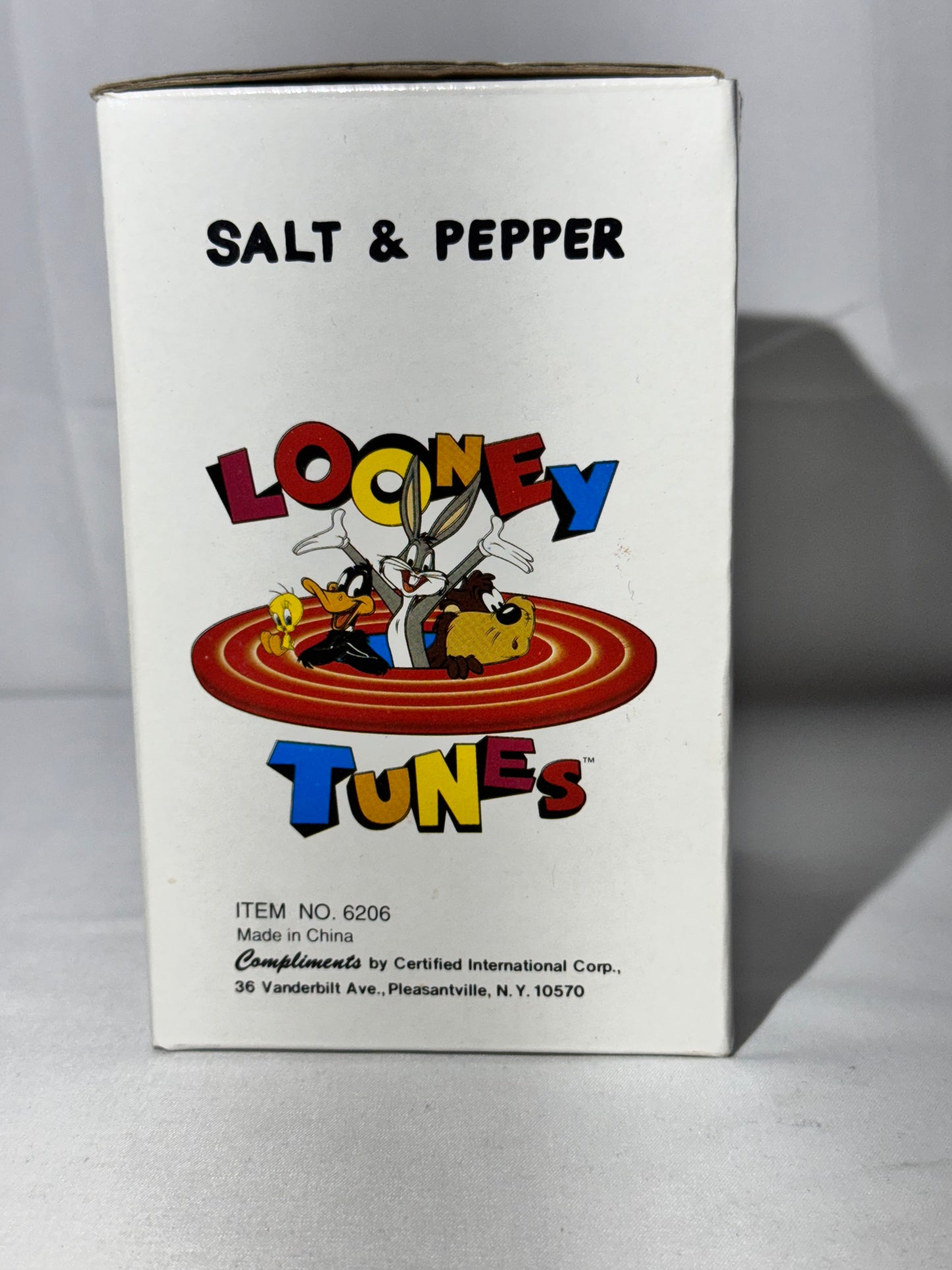 Bugs Bunny & Taz - Salt and Pepper- Baseball- Warner Brothers- Looney Tunes- original box- item number 6206