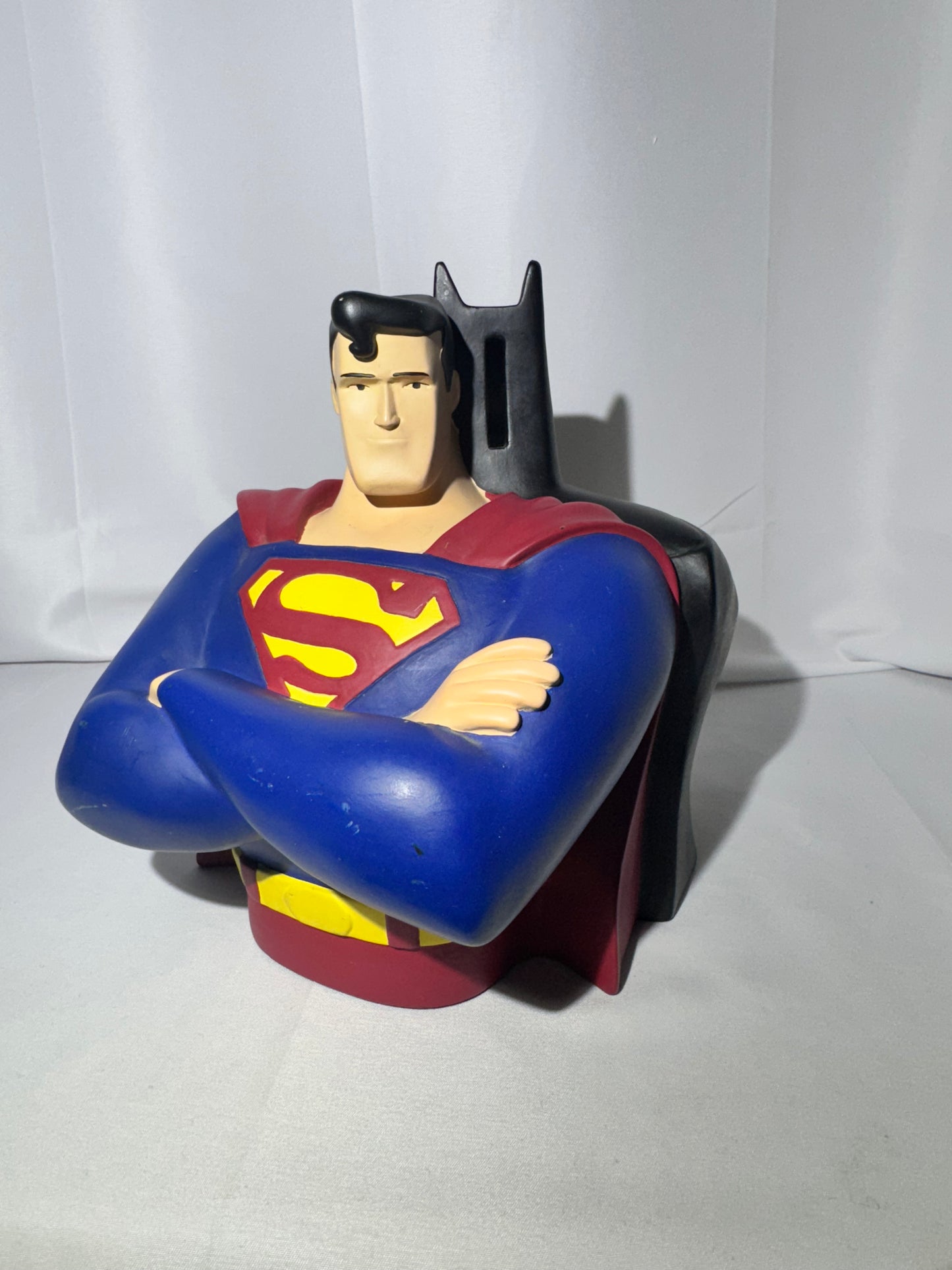Batman vs Superman- bank- Warner Brothers-DC comics-1999
