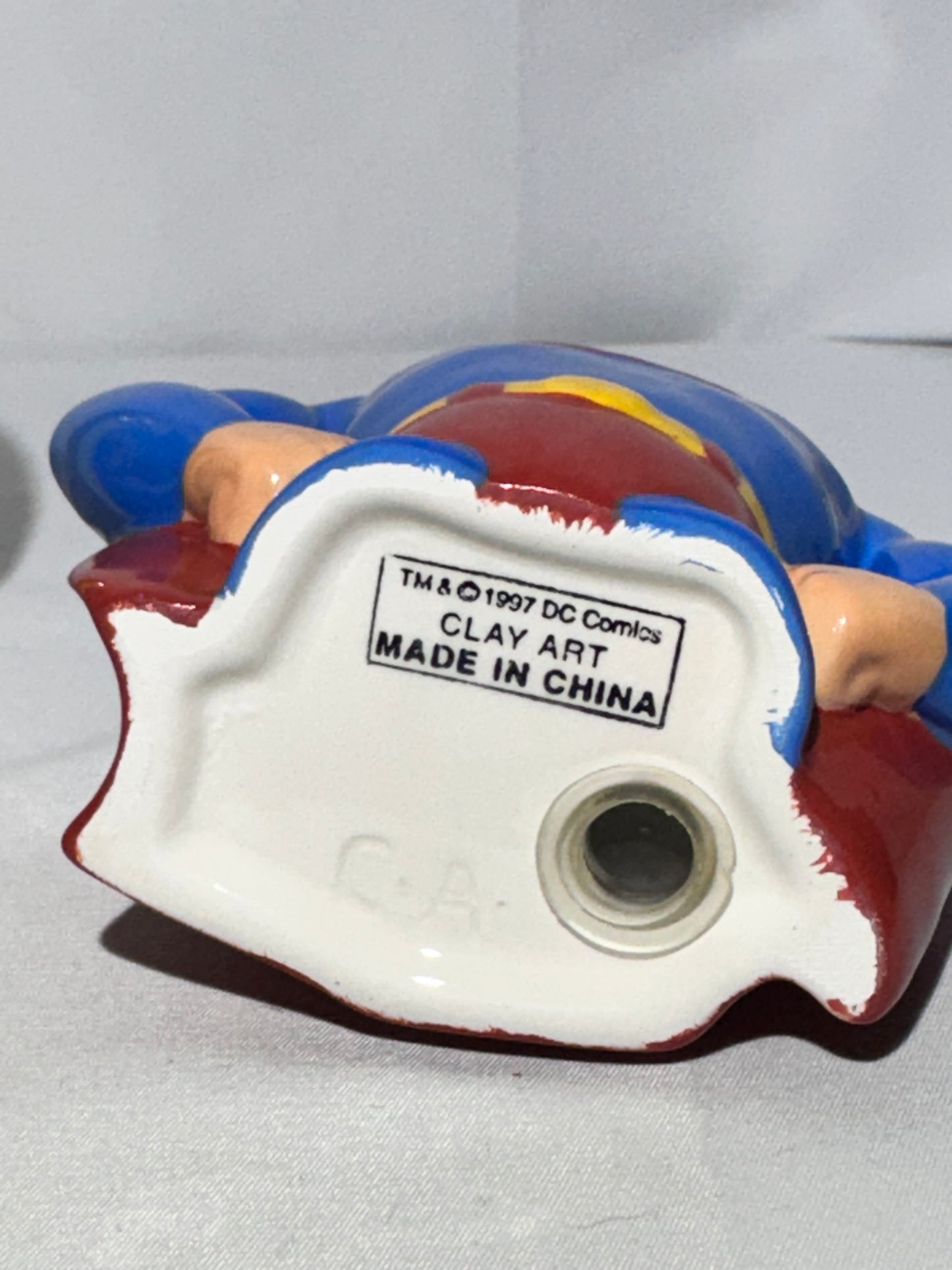 Superman - Salt and Pepper shakers 1997 -Clay Art - Warner Brothers- DC Comics