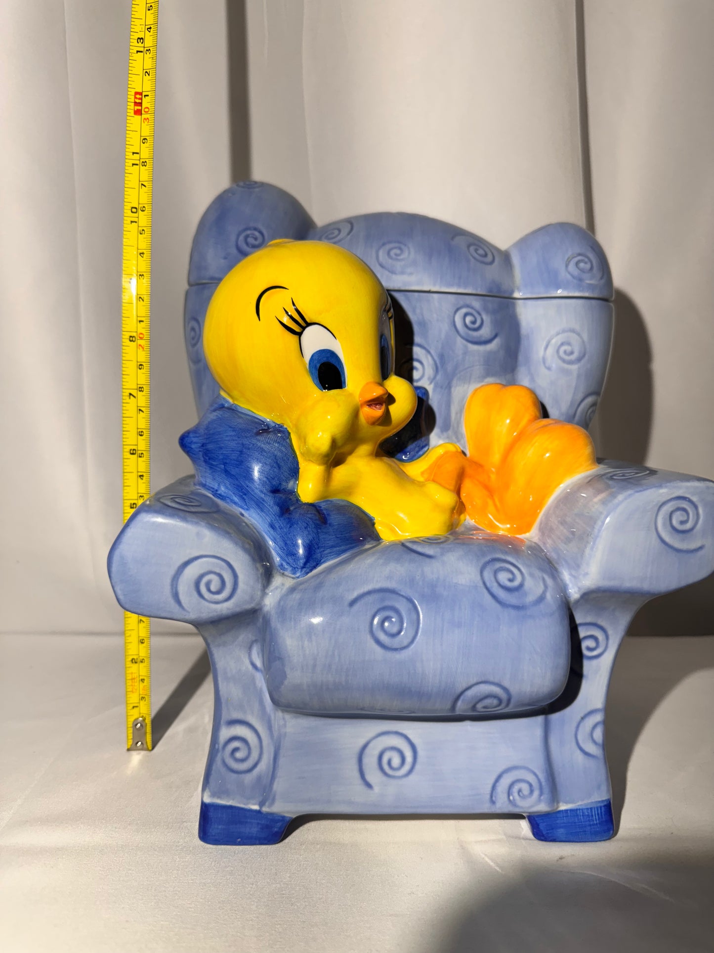 Tweety Bird- Cookie Jar - Warner Brothers- Looney Tunes -1999- Relaxing in blue chair