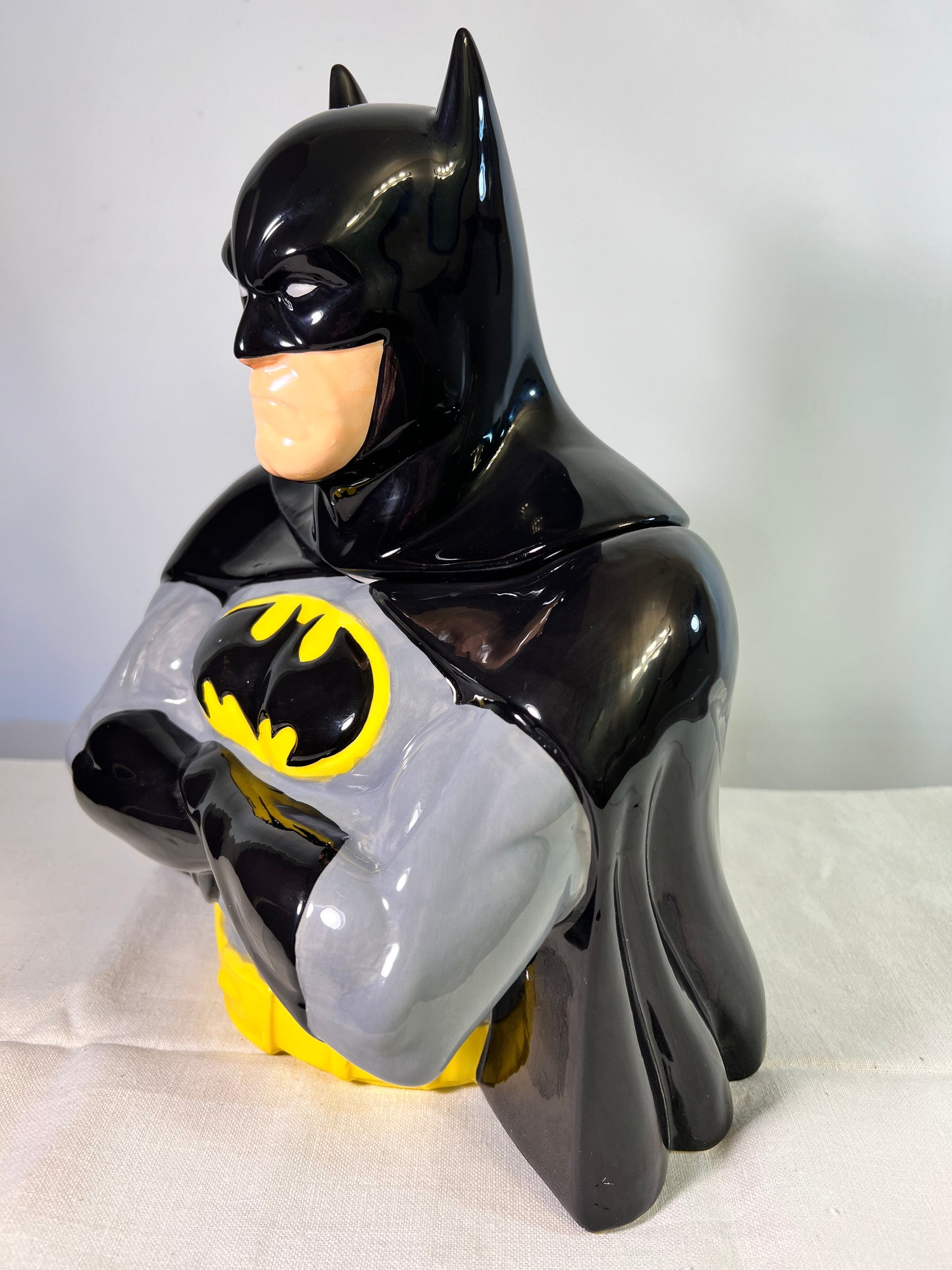 Batman Cookie Jar- Spoontiques-DC Comics- ceramic-21025