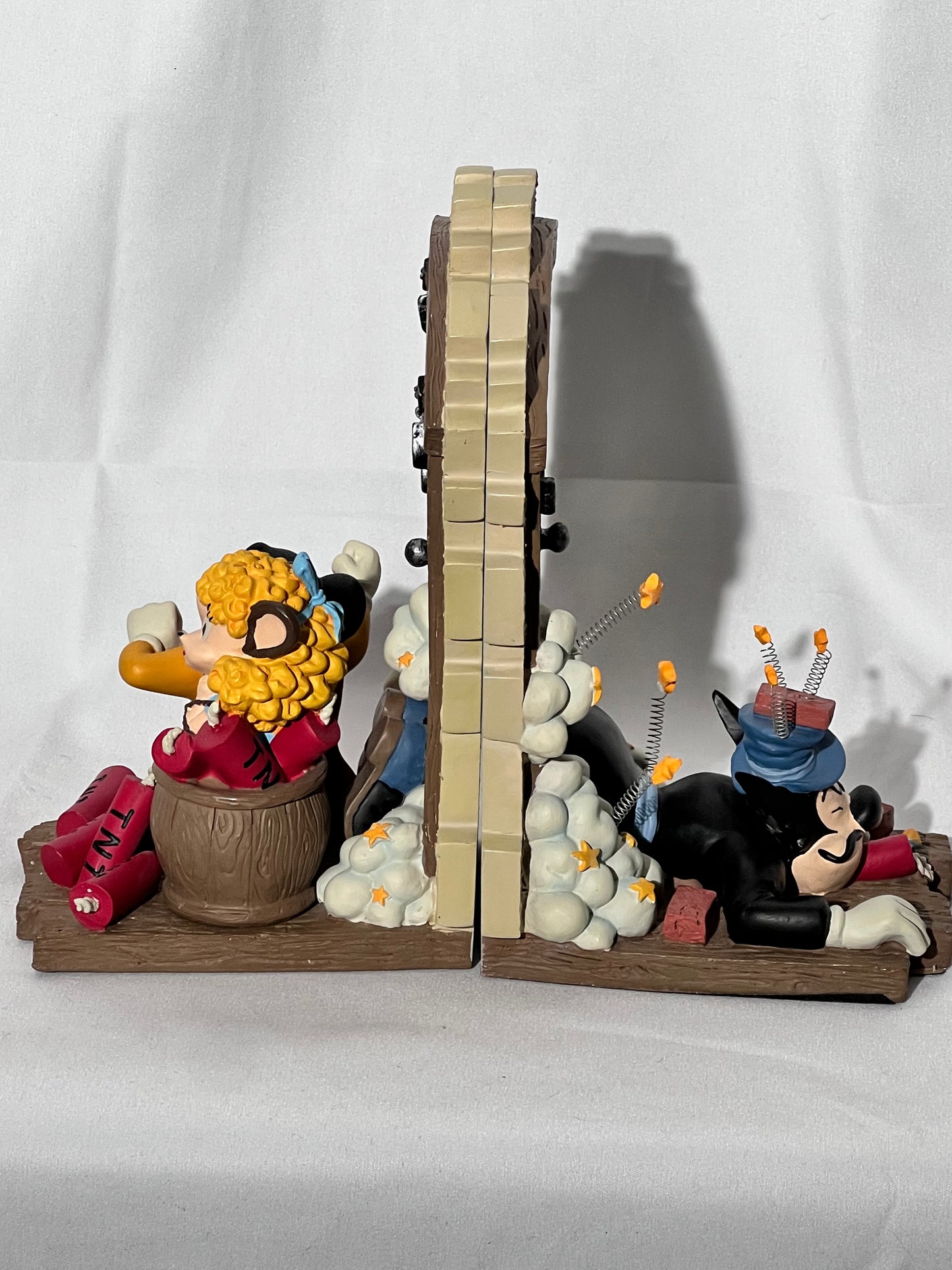 Mighty Mouse- Bookends - terrytoons - Pearl Pureheart - Oil Can Harry