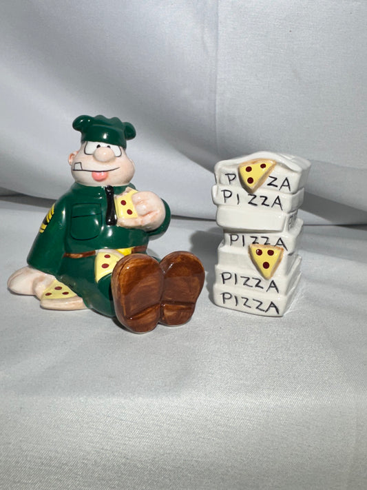 Beetle Bailey - Salt and Pepper Shakers - Sarge and pizza- item number 686514