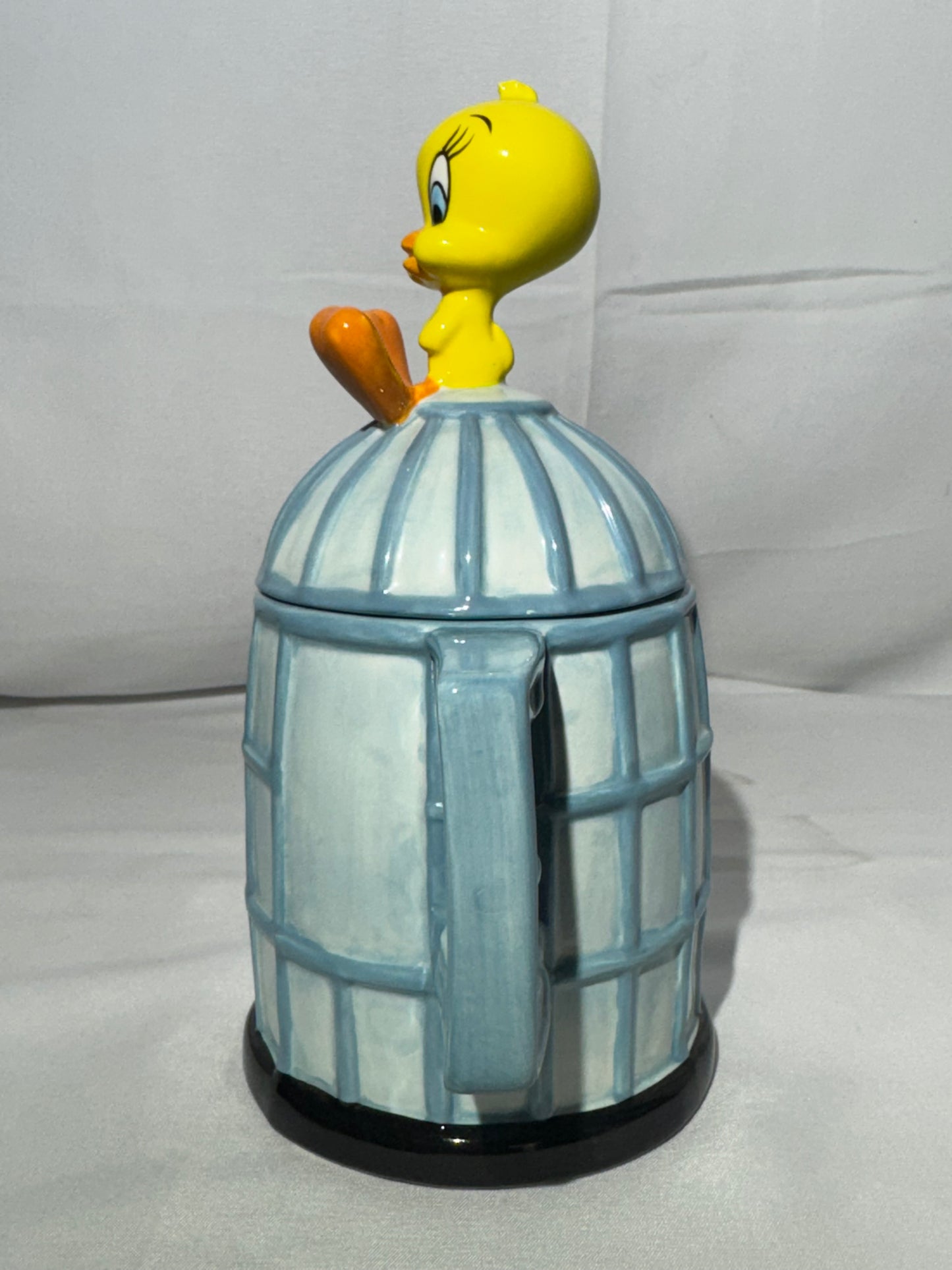 Tweety Bird and Sylvester- Sugar and Creamer set - Looney Tunes- Warner Brothers - 1995
