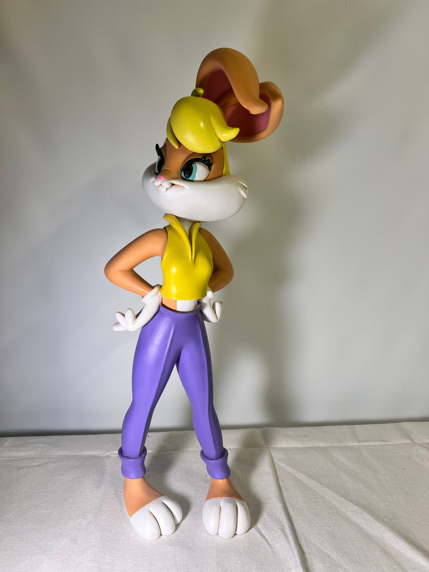 17” Lola Bunny- Statue-looney Tunes-Bugs Bunny-Rare