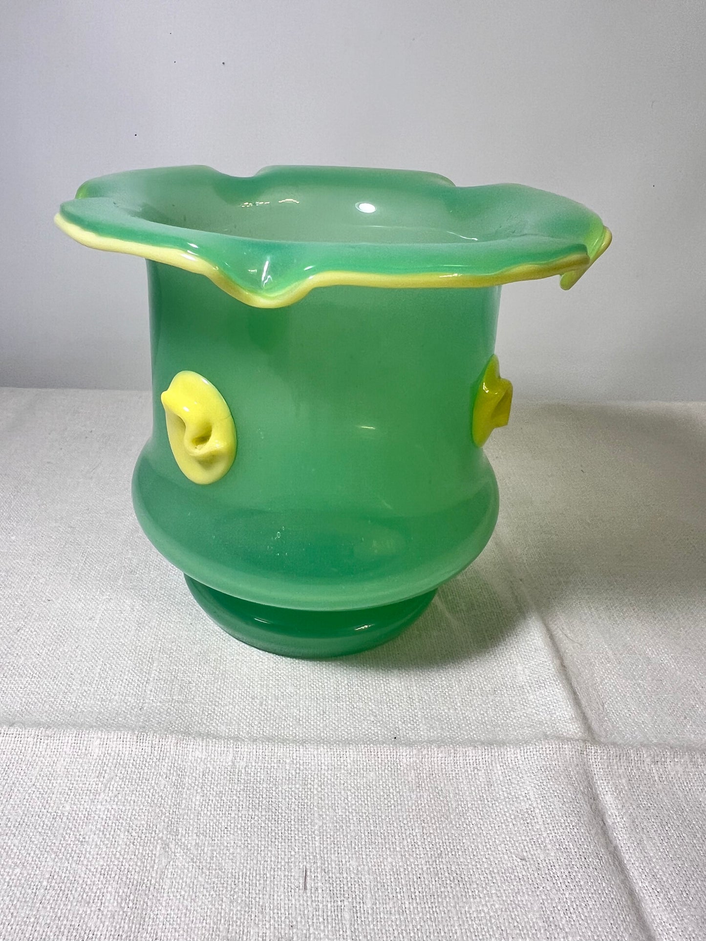 Uranium-Venini- Green- Vase-1950’s-Glass