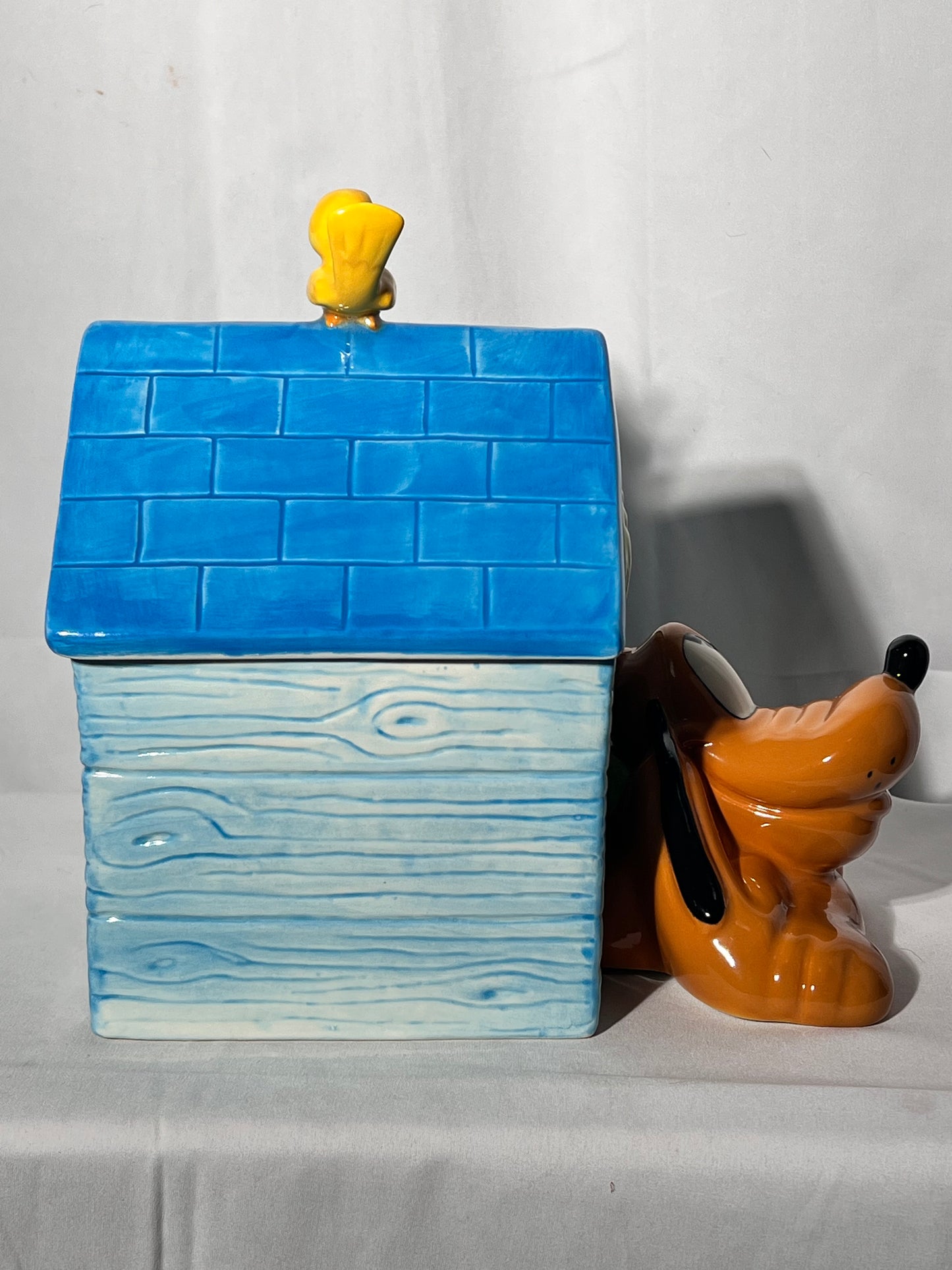 Pluto- Cookie Jar - Treasure Craft - 1995 - Limited Edition of 1000- Disney- Mickey Mouse
