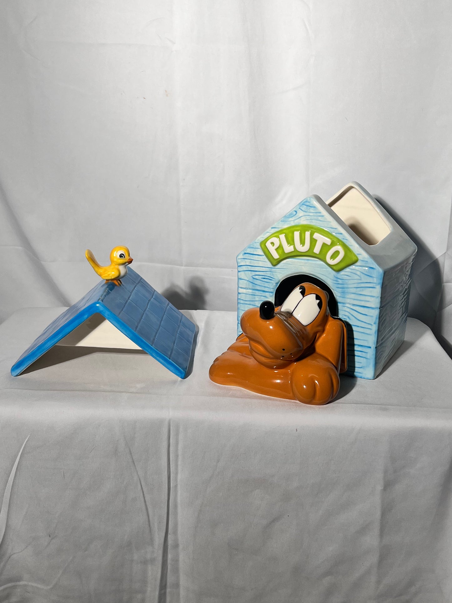 Pluto- Cookie Jar - Treasure Craft - 1995 - Limited Edition of 1000- Disney- Mickey Mouse