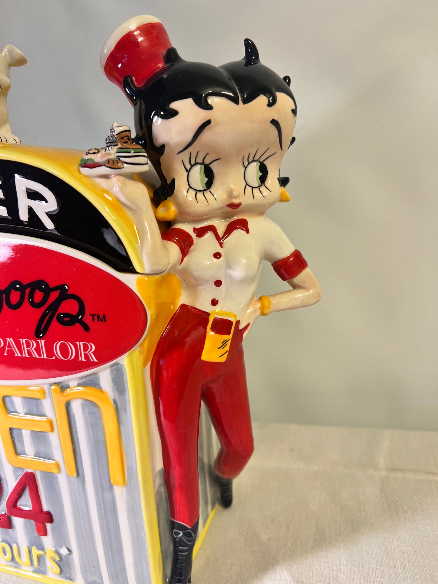 Betty Boop- Ice Cream Parlor- Open 24 hr.- cookie Jar- 2007 King Features Syndicate- Fleischer Studio