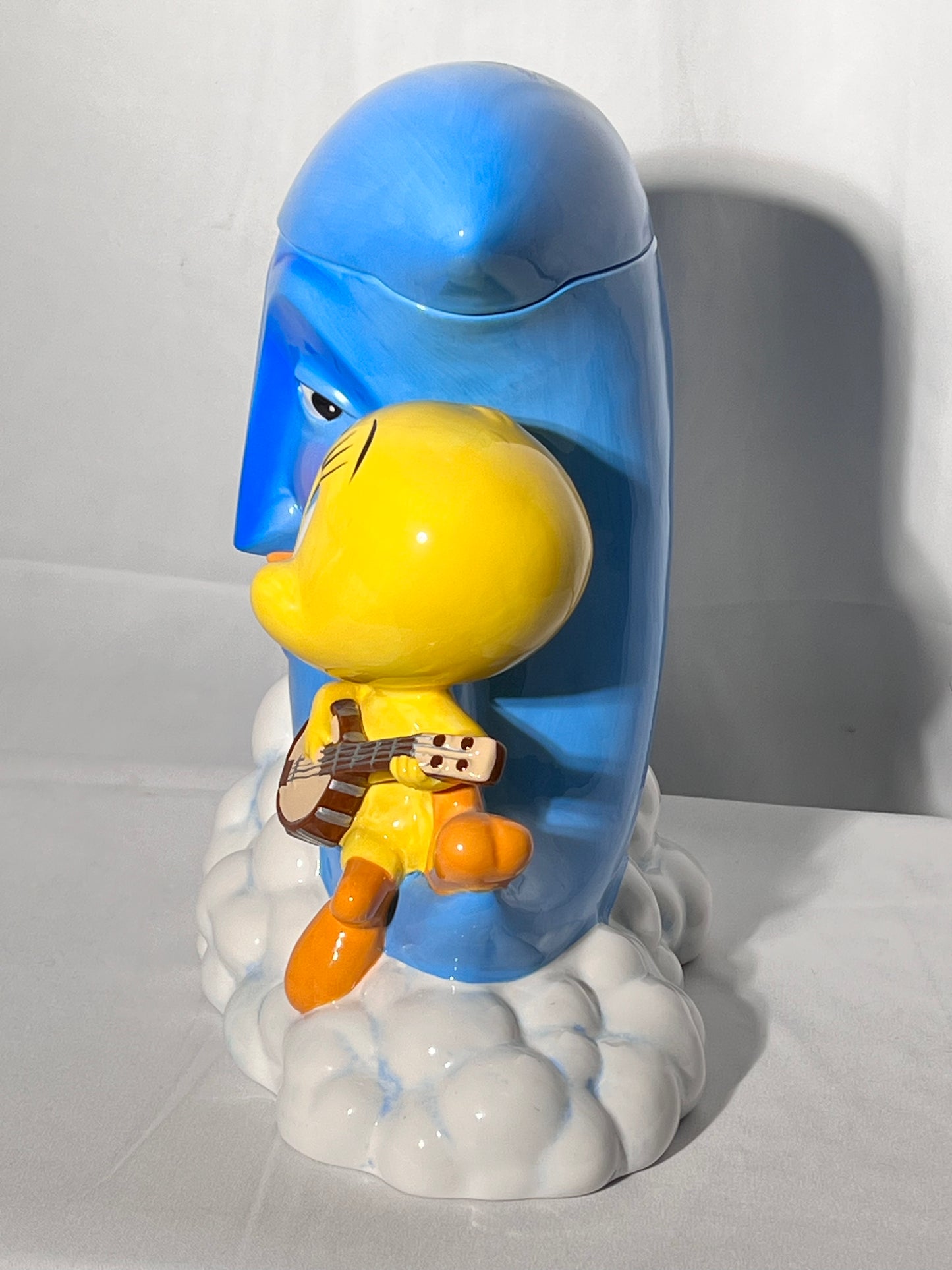 Tweety Bird and Blue Moon musical 12” Cookie Jar- Looney Tunes- Warner Brothers-2000