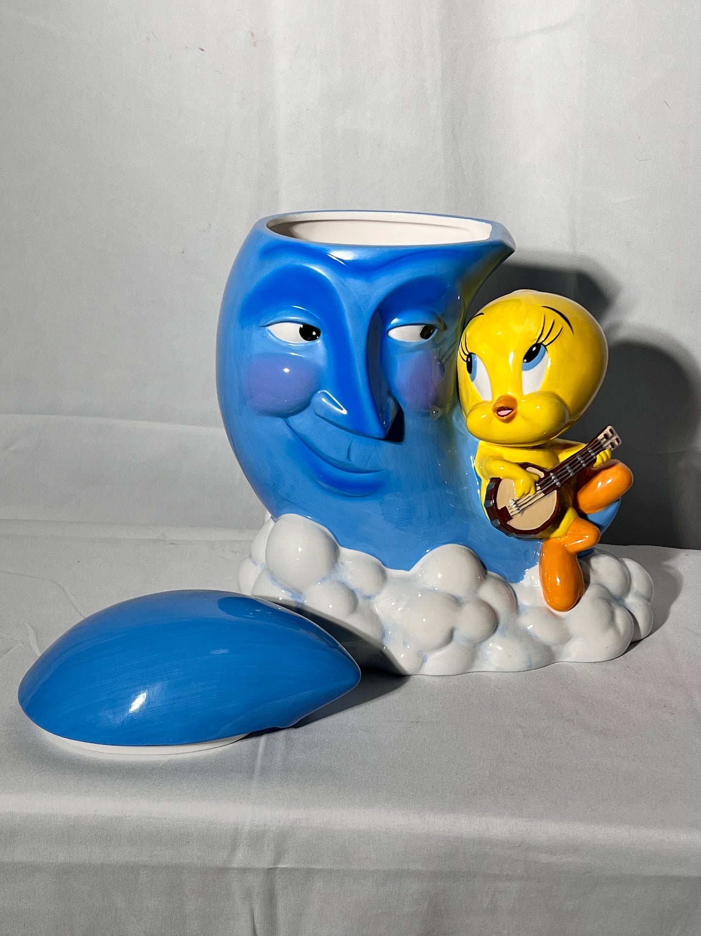 Tweety Bird and Blue Moon musical 12” Cookie Jar- Looney Tunes- Warner Brothers-2000