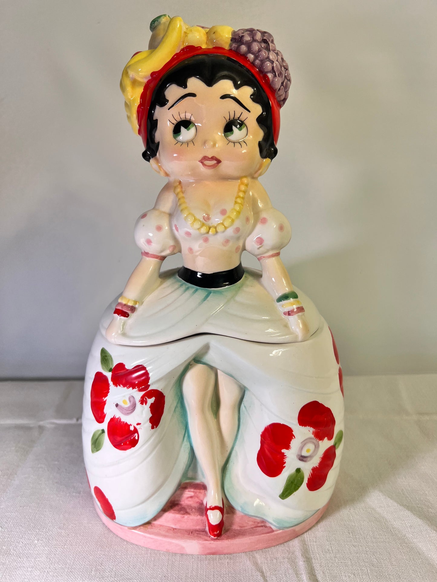 Betty Boop- Carmen Miranda- Cookie Jar-1985 King Features Syndicate