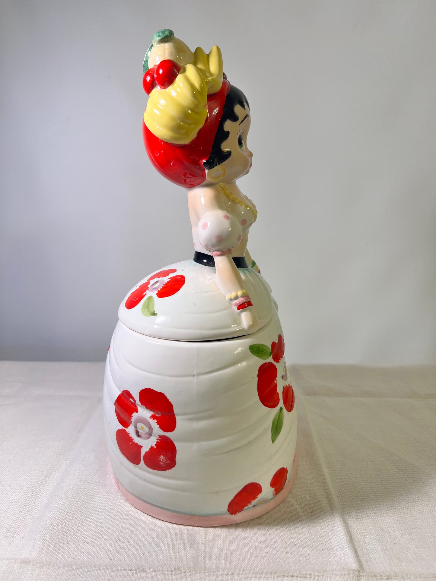 Betty Boop- Carmen Miranda- Cookie Jar-1985 King Features Syndicate