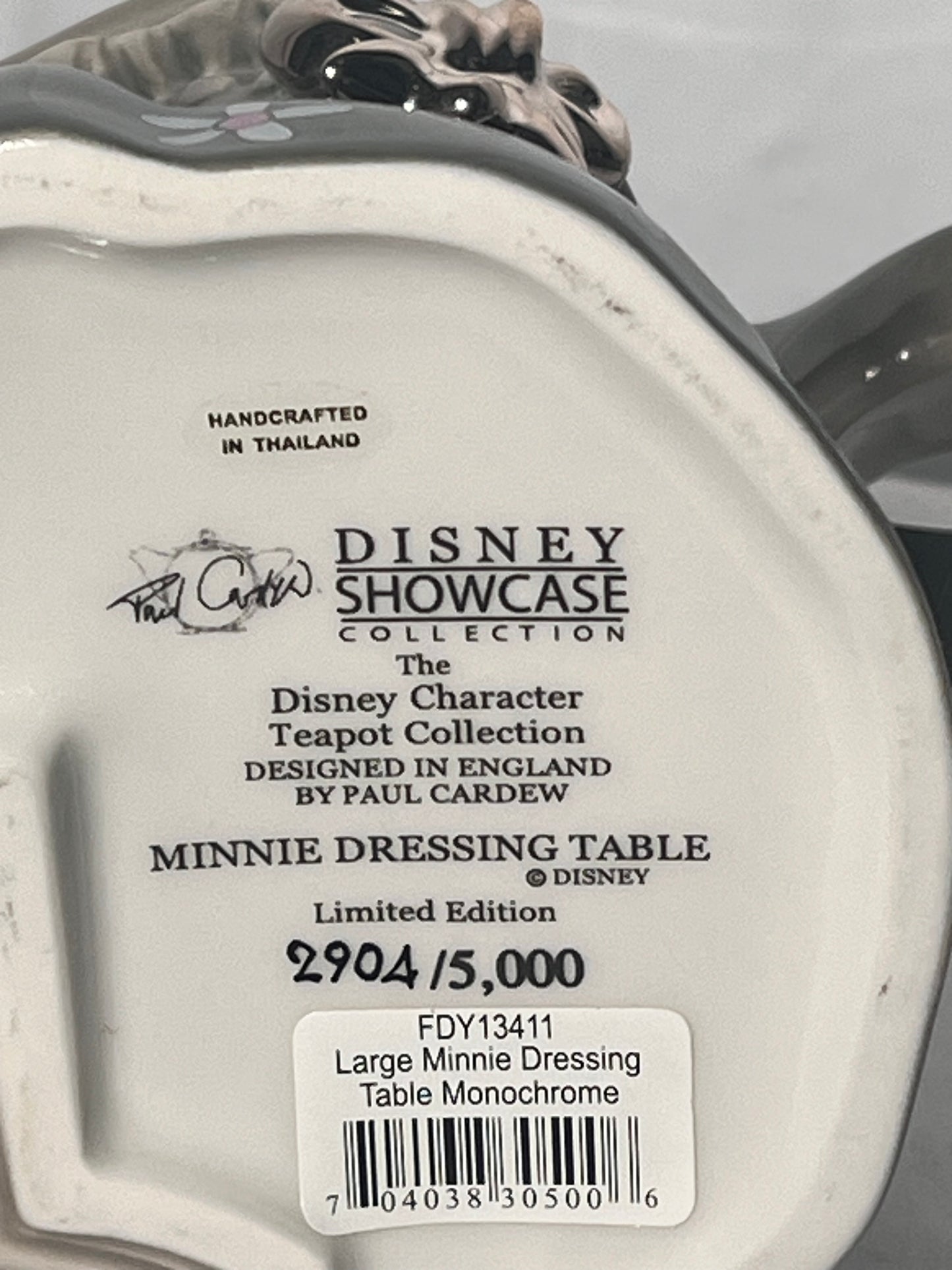 Minnie mouse dressing table – teapot – Disney showcase collections – limited edition, 2904 backlash 5000 – monochrome – designed by Paul Cardew- Disney