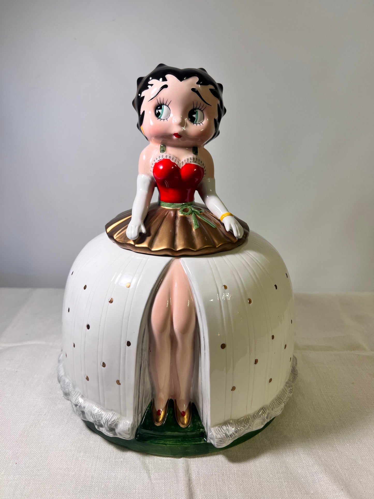 Betty Boop- Cookie Jar- 1995 -Vandor Ceramic