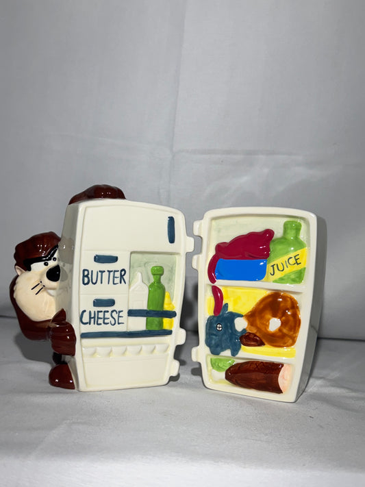 Taz and refrigerator- Salt and Pepper Shakers- Warner Brothers- Looney Tunes