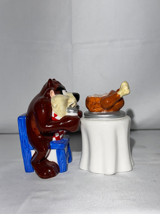 Taz & Turkey- Salt and Pepper- Warner Brothers- Looney Tunes