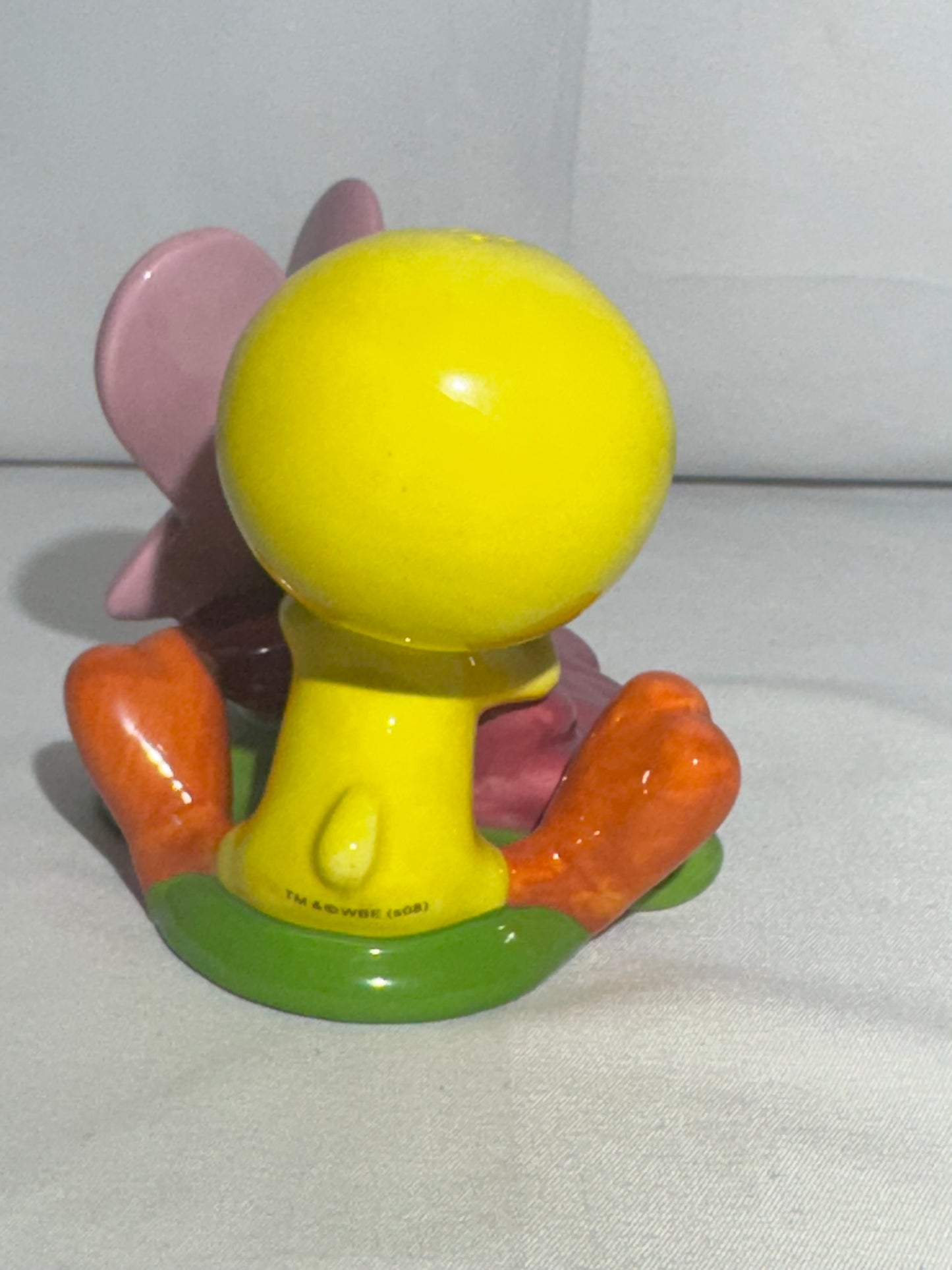 Tweety Bird and Butterfly - magnetic salt and pepper￼- Looney Tunes-Warner Brothers-item number 13878-Westland giftware