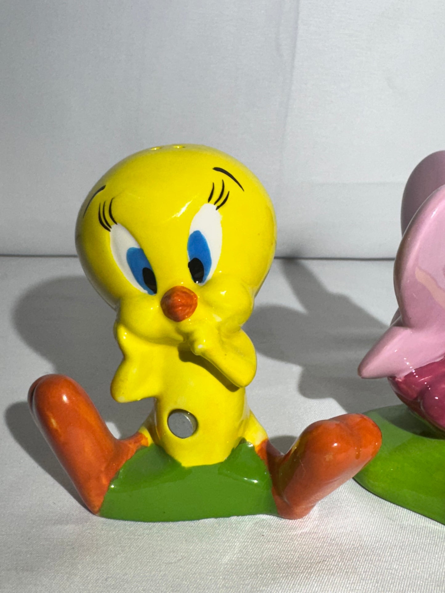 Tweety Bird and Butterfly - magnetic salt and pepper￼- Looney Tunes-Warner Brothers-item number 13878-Westland giftware