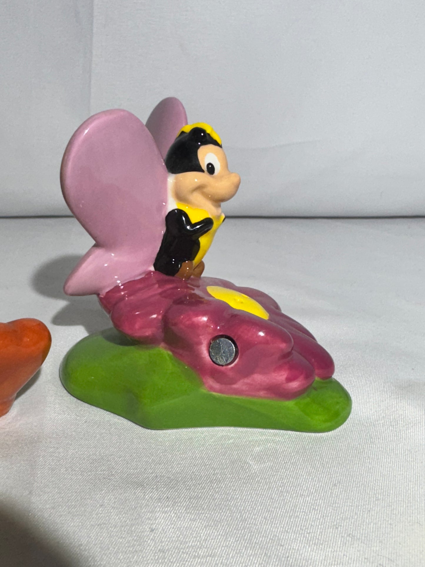 Tweety Bird and Butterfly - magnetic salt and pepper￼- Looney Tunes-Warner Brothers-item number 13878-Westland giftware