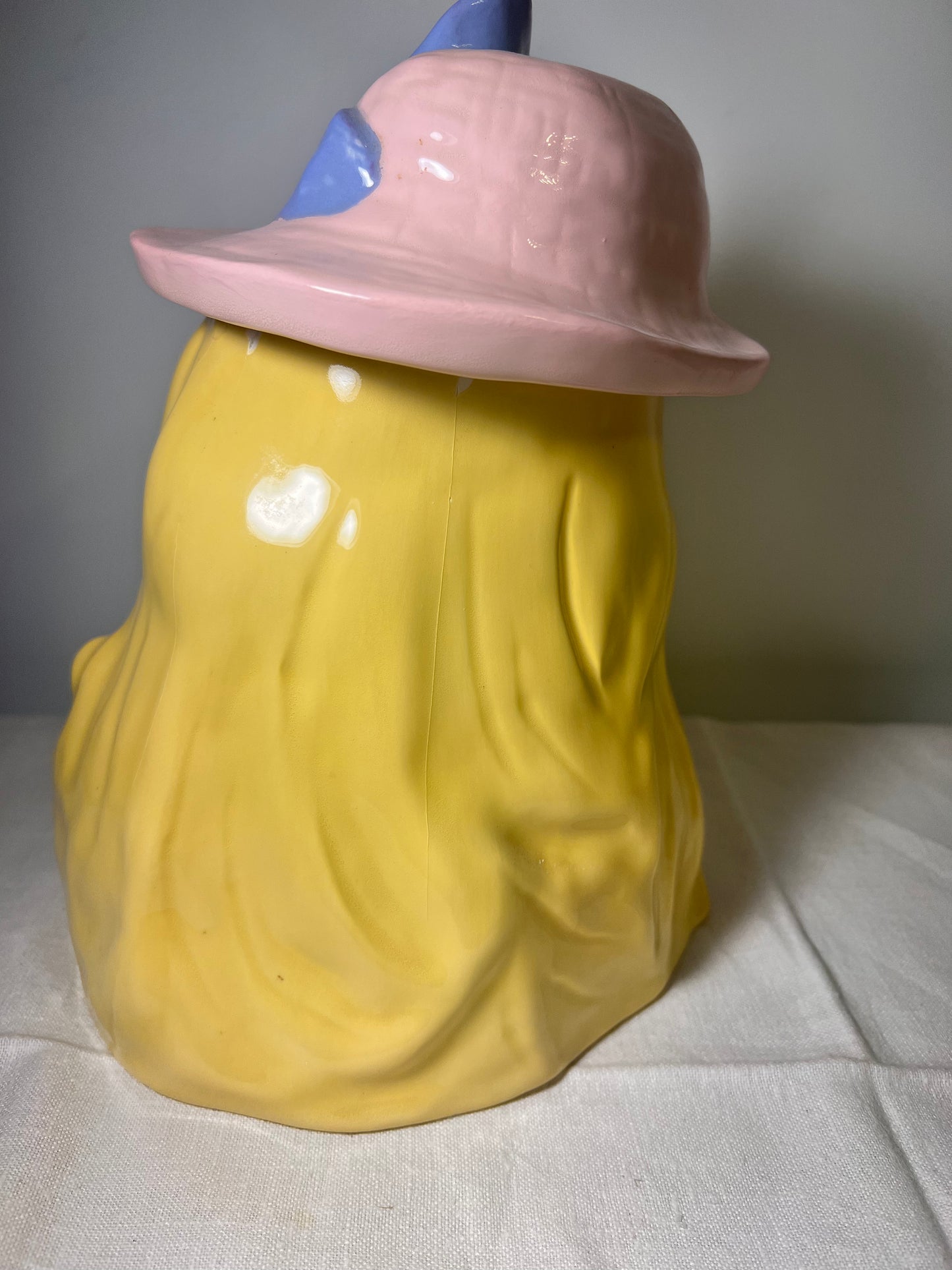 Miss Piggy- Pink Hat & Flower- Cookie Jar