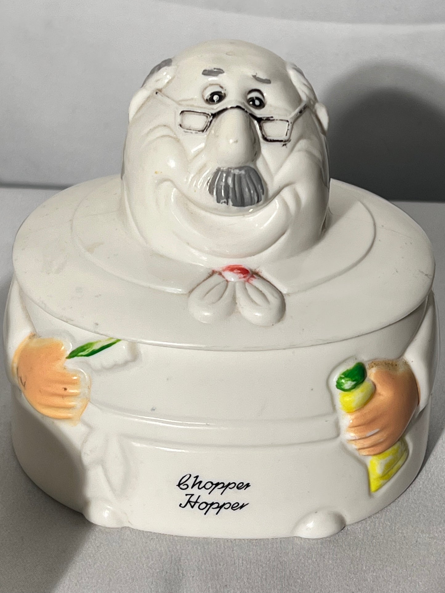 Vintage 1970s-set of 3 chopper hopper - plastic denture holders