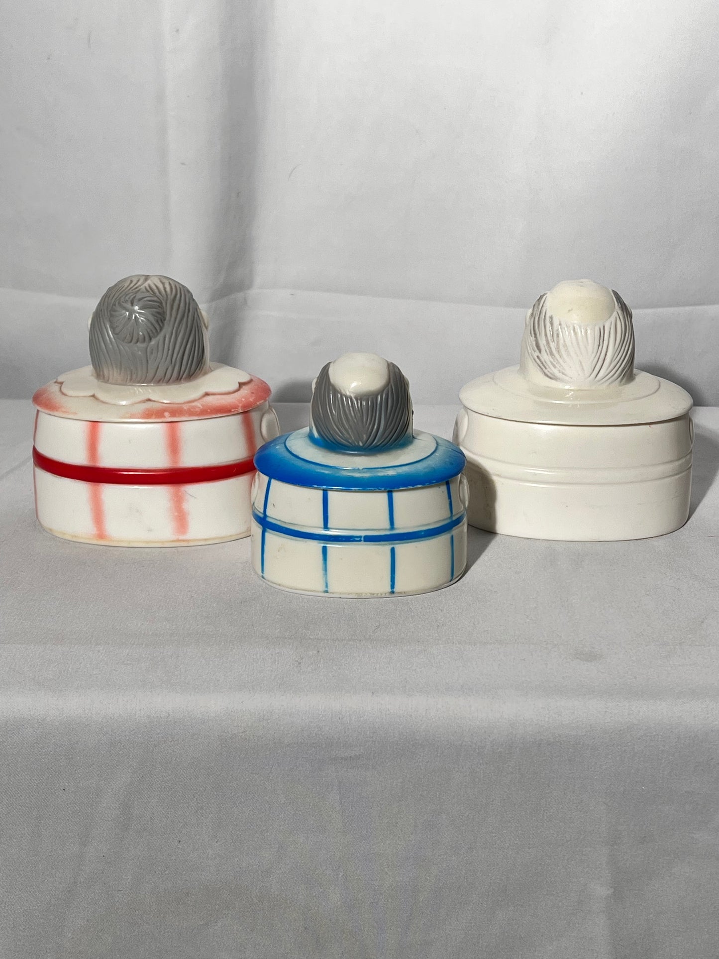 Vintage 1970s-set of 3 chopper hopper - plastic denture holders