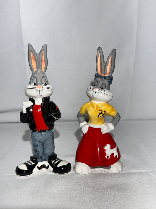 Bugs Bunny and Lola Bunny - Salt and Pepper Shakers- 50s Diner Theme - Looney Tunes- Warner Brothers