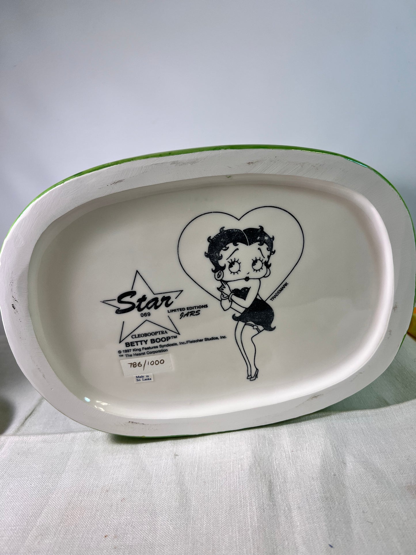 Betty Boop- Cleobooptra- Limited edition-cookie jar-#786\1000- Starz 069