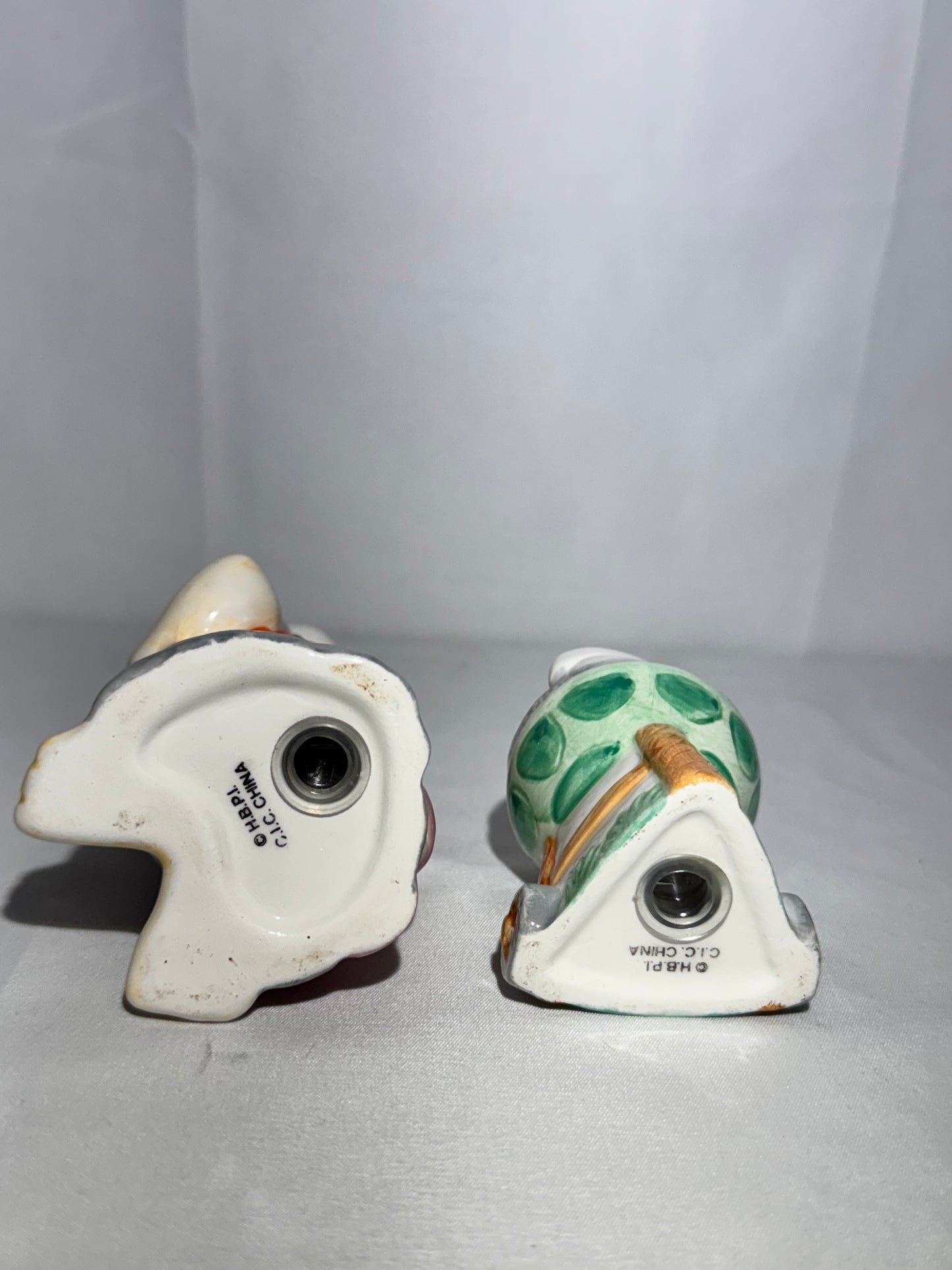 The Flintstones Salt & Pepper Shakers – Fred Flintstone & Grill – Hanna Barbera – Westland Giftware