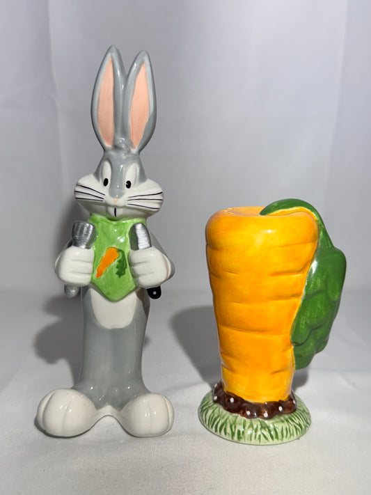 Warner Brothers 1998 Bugs Bunny & Carrot Salt & Pepper Shakers – Original Stoppers - Looney Tunes