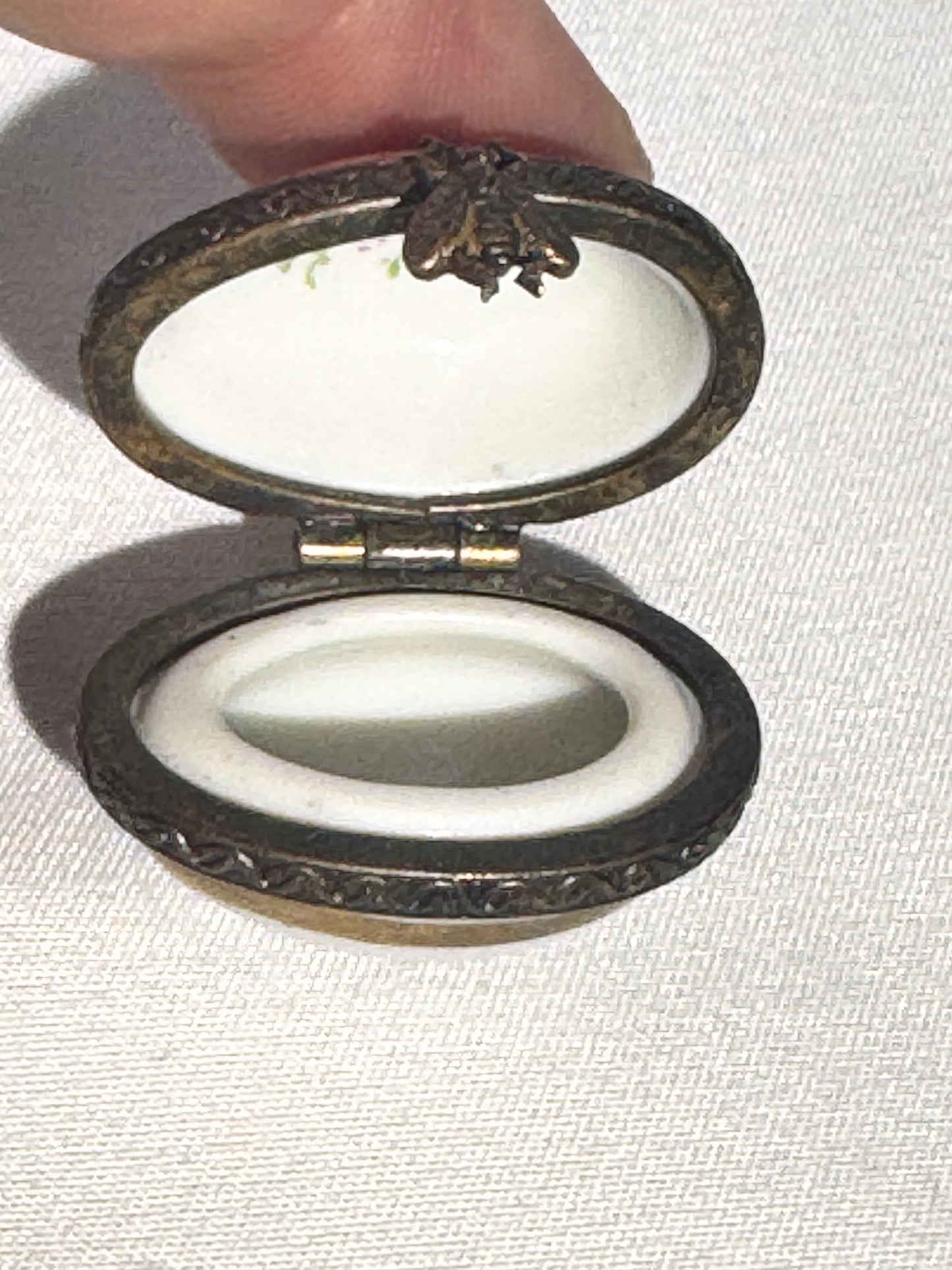 Set of 2 Limoges France Style Porcelain Trinket Boxes – Oval & Egg Shaped