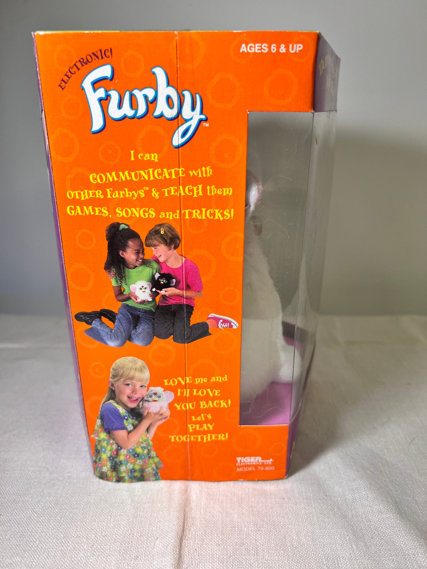 Furby-Tiger Electronic- White with Gray Eyes -1998- Model 70-800