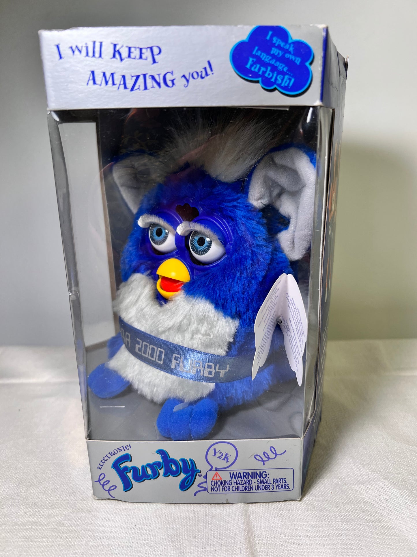 Furby- Tiger Electronics-Y2K-Special Edition-1999-Blue with Blue Eyes- NIB