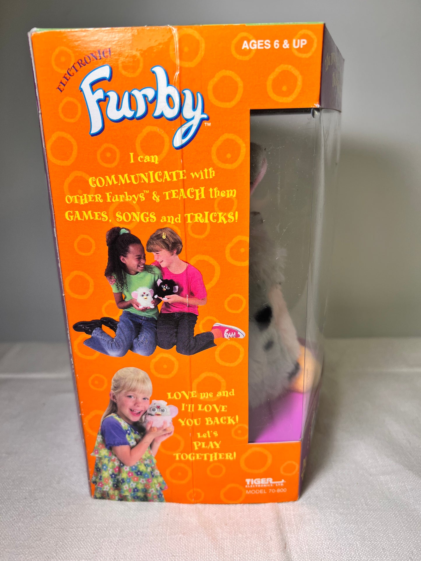 Furby-Tiger Electronics- Gray Spotted, Pink belly and blue eyes- model 70-800-NIB-1998