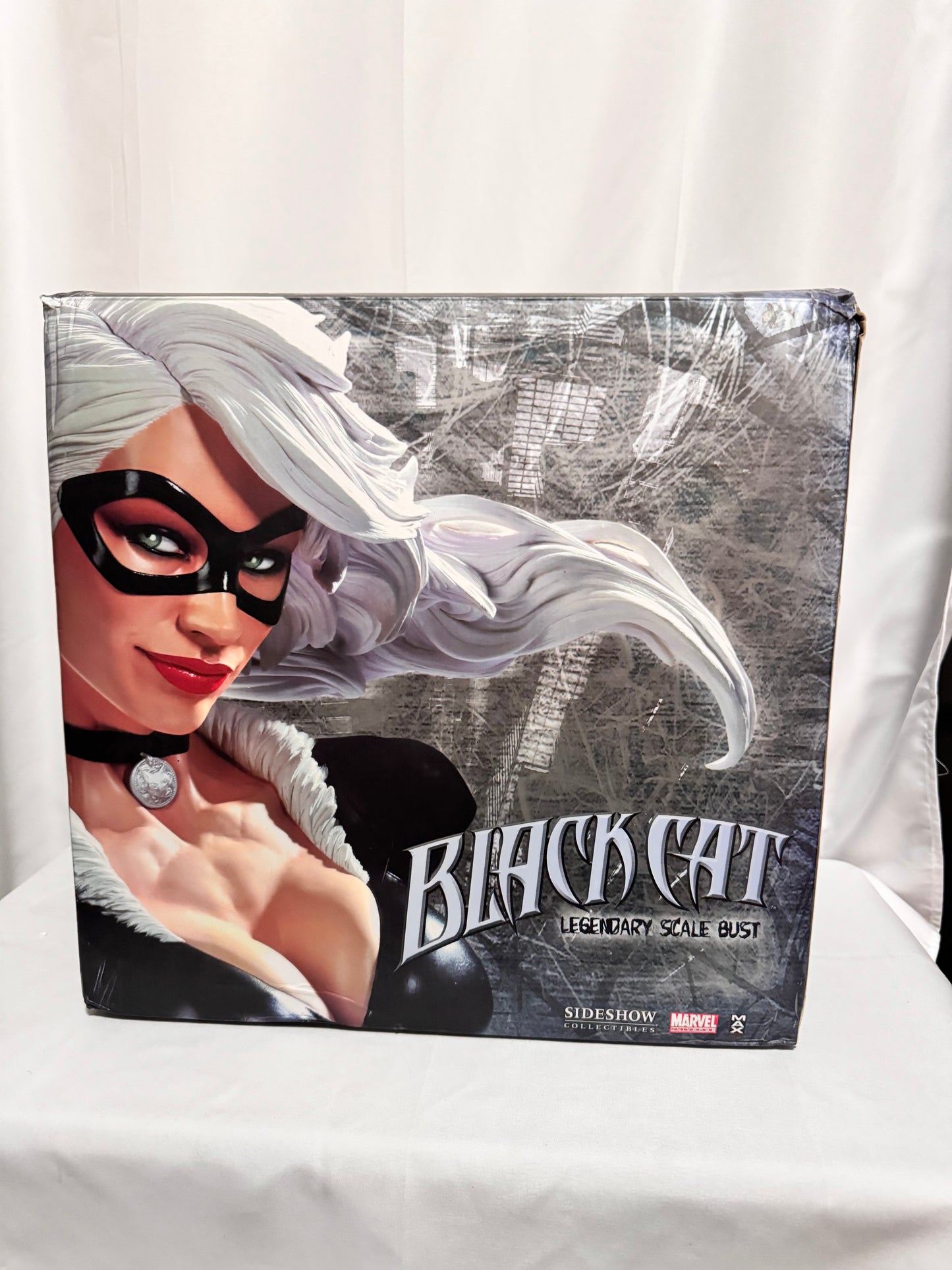 Black Cat - SideShow-legendary Scale bust- Marvel- Collectible
