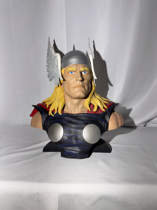Thor - Legendary Scale Bust - Sideshow- Marvel-#153/500