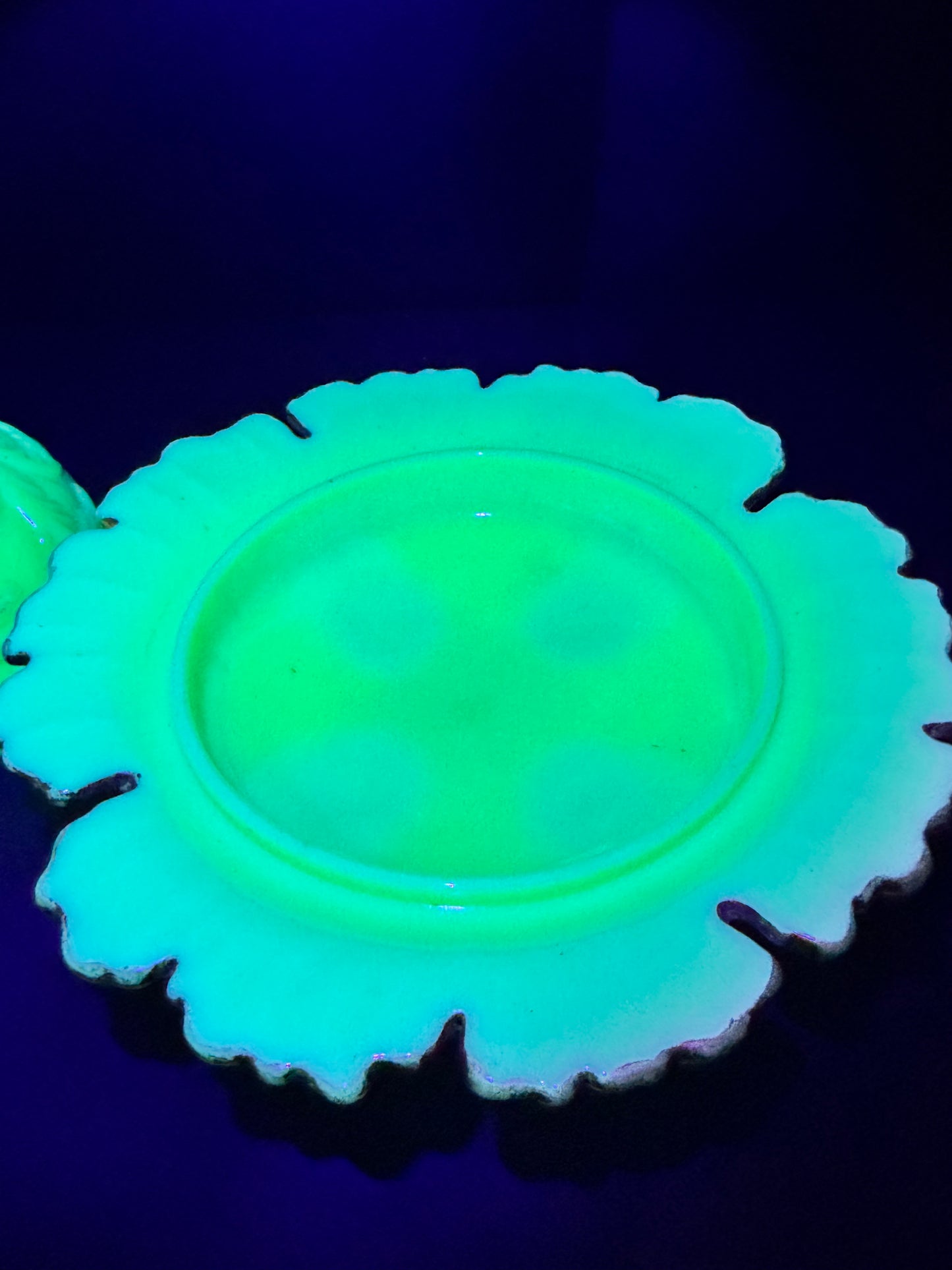 Antique Northwood Louis XV Custard Glass Covered Butter Dish – Uranium, 1898