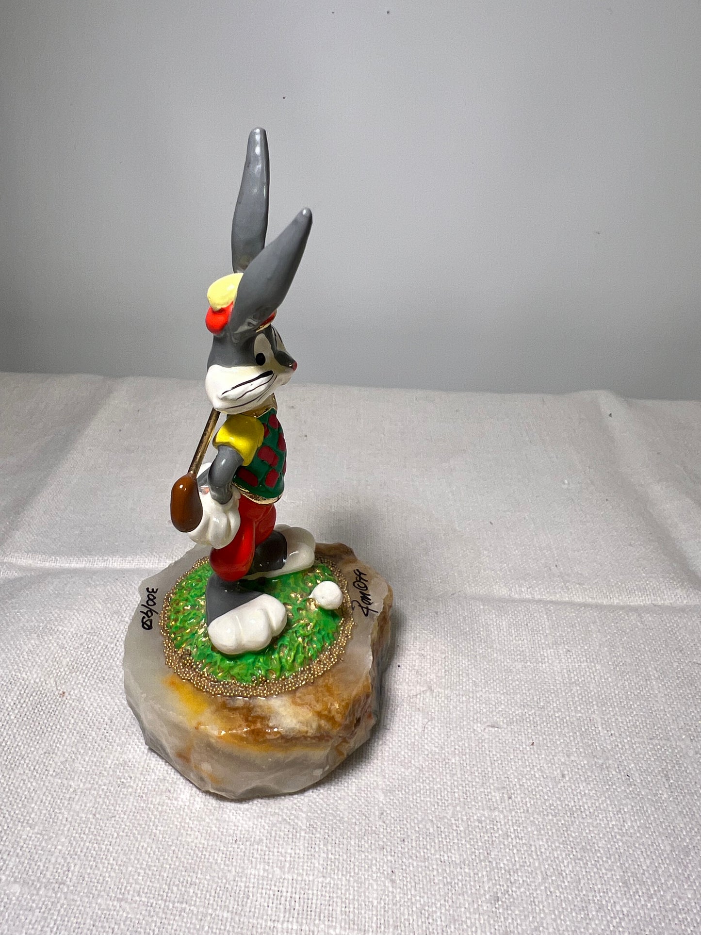 Ron Lee- Bugs Bunny- 5” statue- Golfing- signed and numbered 300/950 - stone base- 1999-Looney Tunes- Warner Brothers