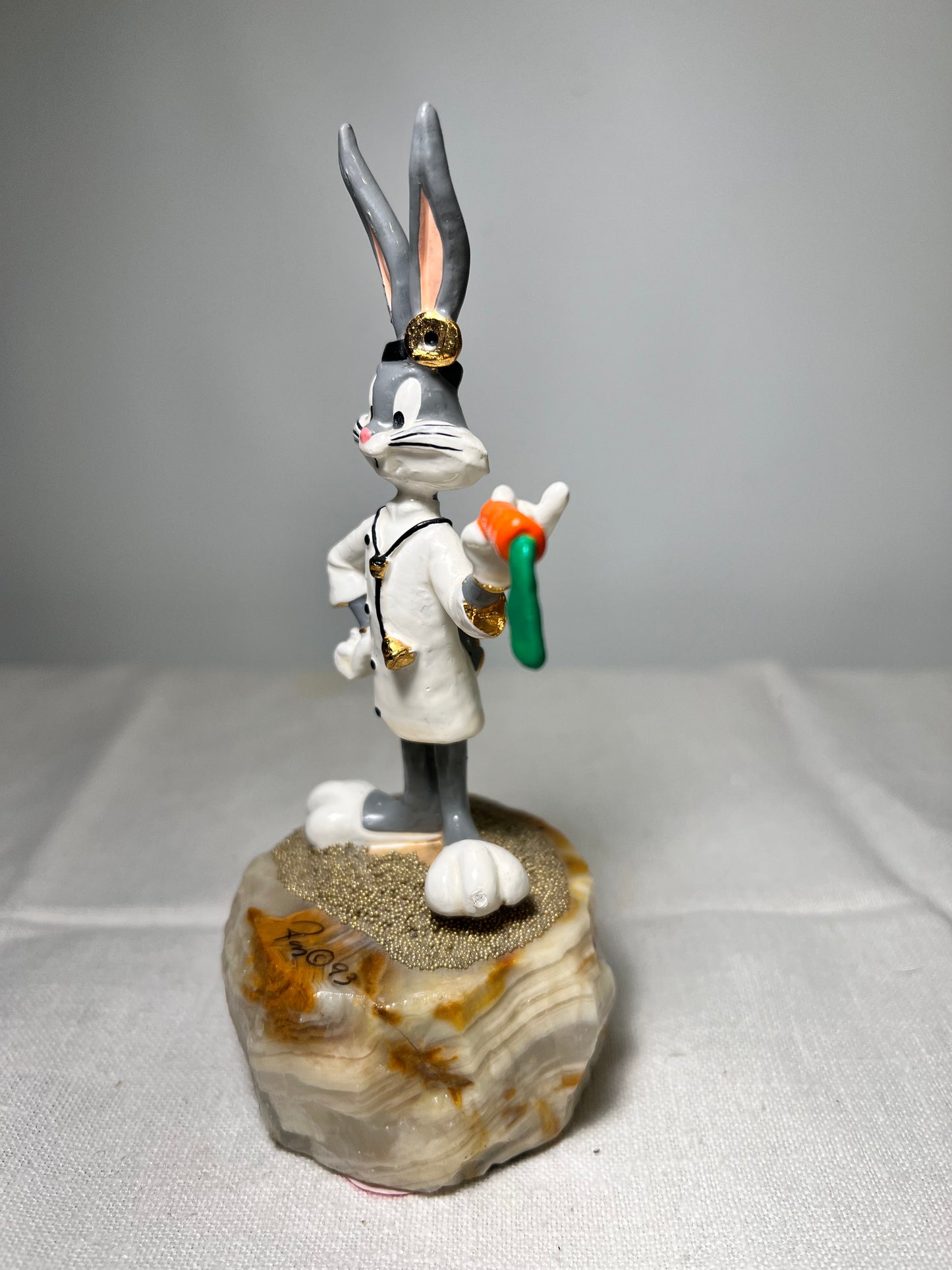 Ron Lee - Bugs Bunny- Doctor- 6” statue- signed and numbered 817\1300-Looney Tunes – Warner Brothers – 1993-stone base