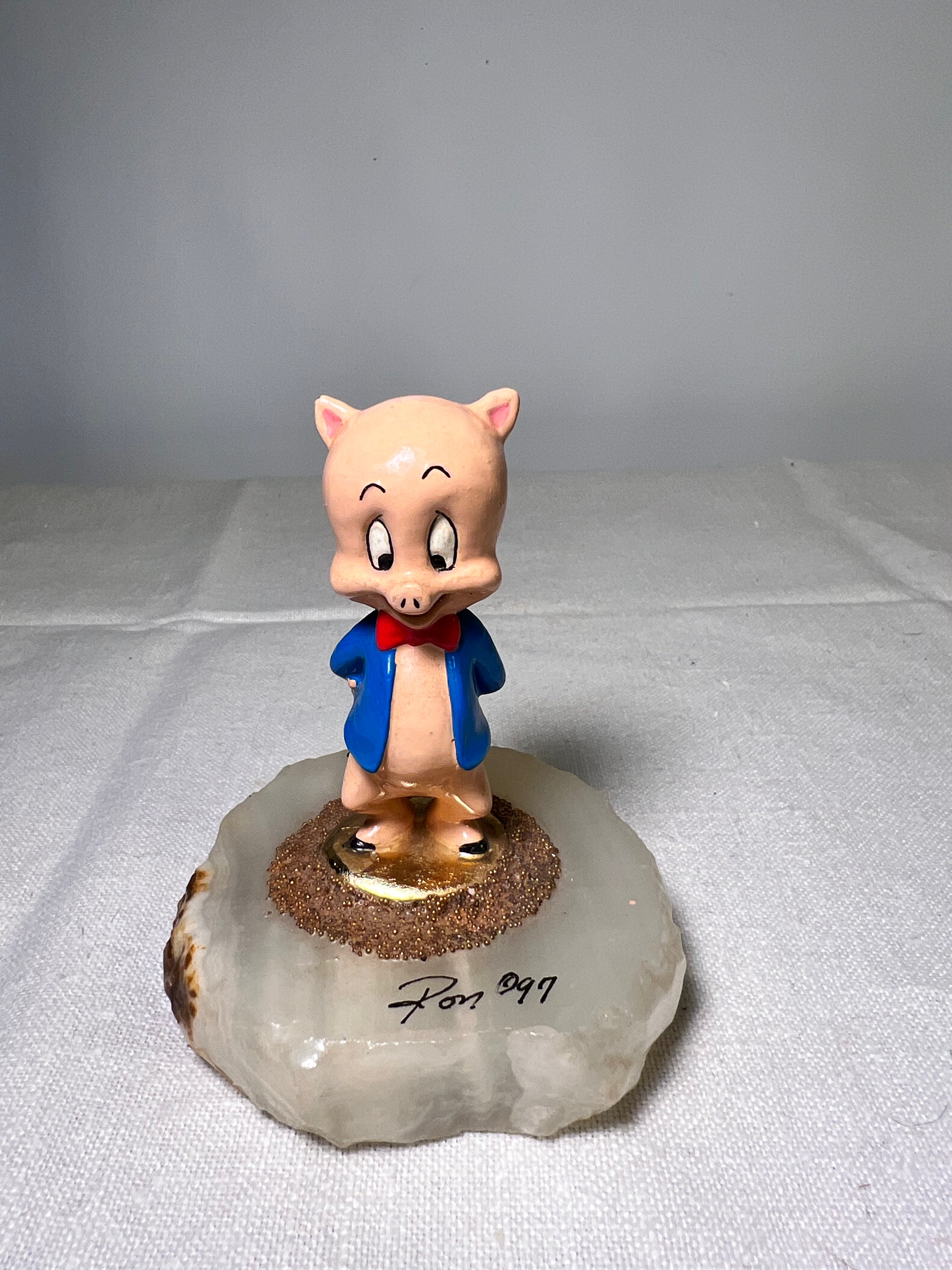 Ron Lee- Porky Pig- 4” statue- 1997- signed and numbered 82/1500- Loon ...