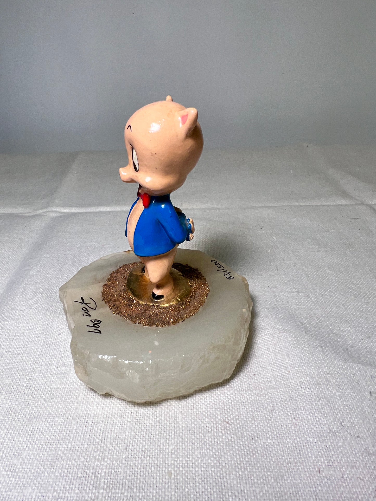 Ron Lee- Porky Pig- 4” statue- 1997- signed and numbered 82/1500- Looney Tunes- Warner Brothers- stone base