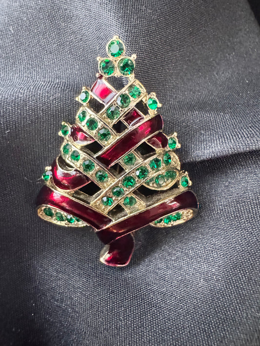 Vintage Christmas Tree Brooch with Green Rhinestones & Red Ribbon – Gold Tone