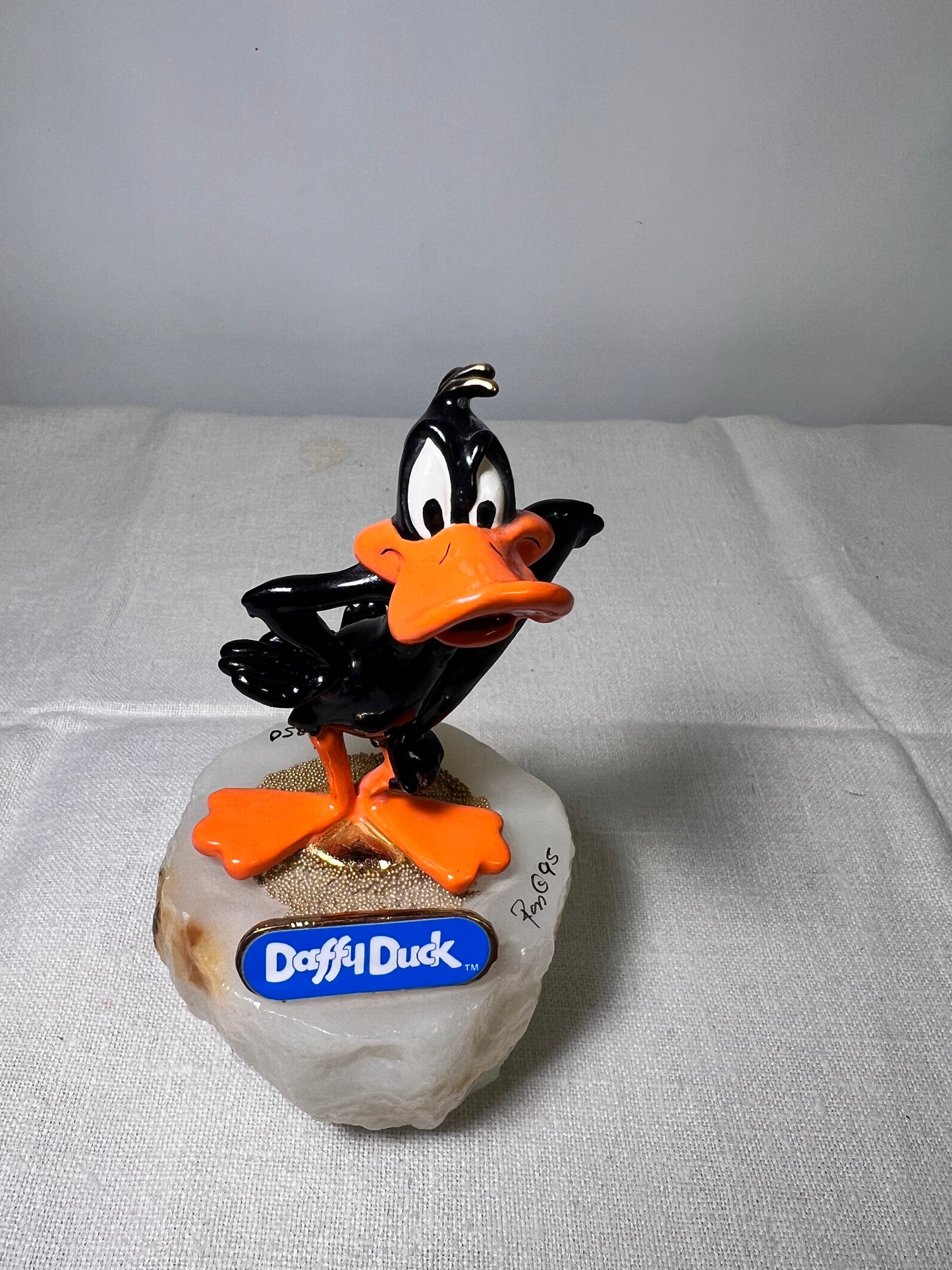 Ron Lee- Daffy Duck- 5” statue-1992 signed and numbered 1228/2750- Looney Tunes- Warner Brothers- stone base