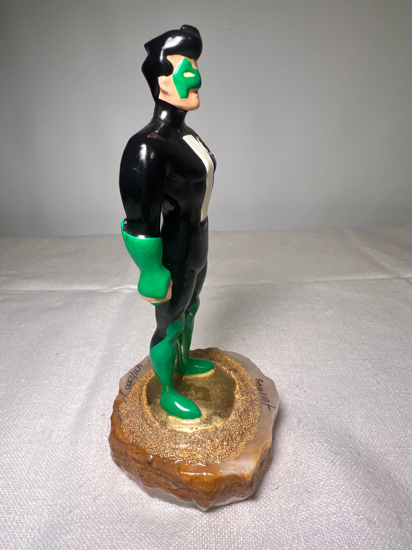 Ron Lee- Green Lantern- 5” statue- signed and numbered 47\2500 -1998- Warner Brothers-DC Comics-Stone base￼