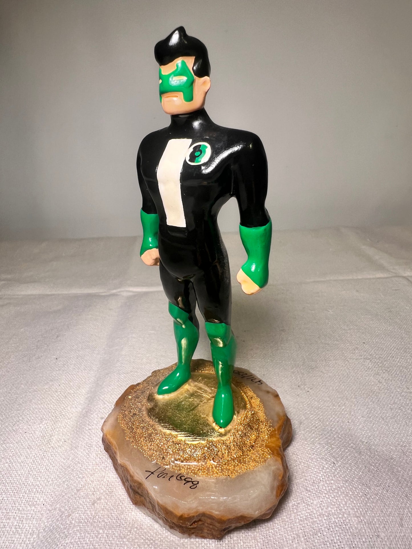 Ron Lee- Green Lantern- 5” statue- signed and numbered 47\2500 -1998- Warner Brothers-DC Comics-Stone base￼