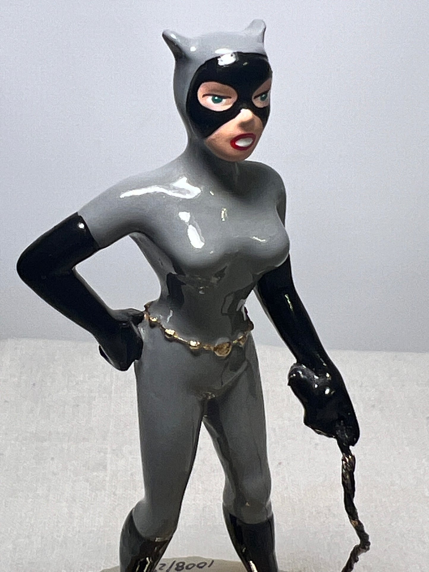 Ron Lee -Cat Woman- 5” statue- signed and numbered 1008/2500-Warner Brothers-1999- stone base