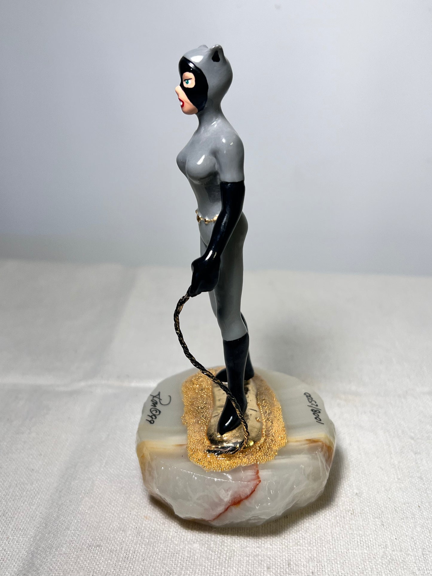 Ron Lee -Cat Woman- 5” statue- signed and numbered 1008/2500-Warner Brothers-1999- stone base