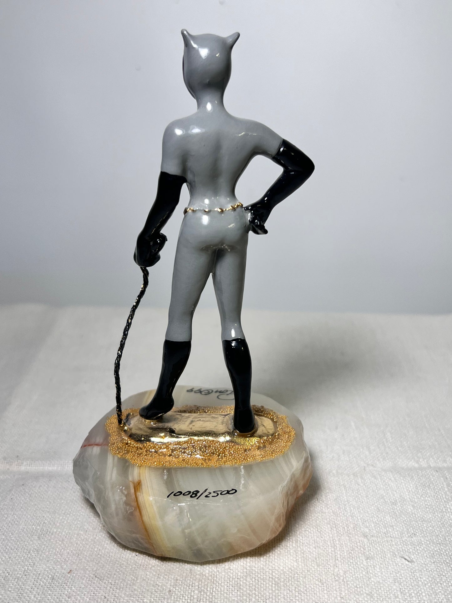 Ron Lee -Cat Woman- 5” statue- signed and numbered 1008/2500-Warner Brothers-1999- stone base